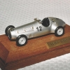 Baum-BMW F 2 (Hainspitz)