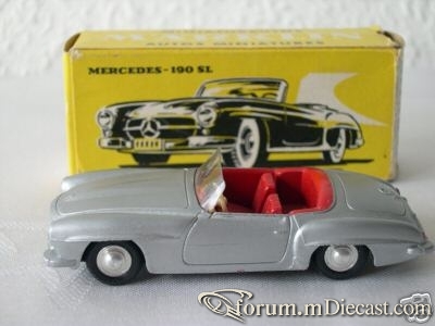 Alfa Romeo Giulia Super Sedan Alfa Romeo Giulia Super Sedan