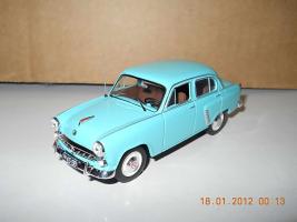 Прикрепленное изображение: Colobox_Moskvitch_402_Ist~01.jpg