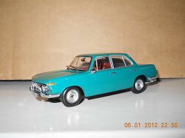 Прикрепленное изображение: Colobox_BMW_1800_TiSA_Minichamps-MCW~01.jpg