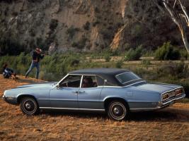 Прикрепленное изображение: autowp_ru_ford_thunderbird_4-door_landau_3.jpg