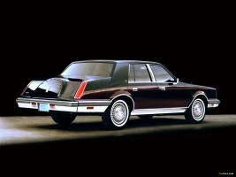 Прикрепленное изображение: Lincoln Continental 1982.jpg