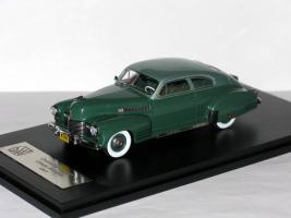 Прикрепленное изображение: Cadillac Series 61 Fastback Coupe Sedanet 1941 001.JPG