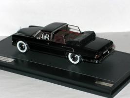 Прикрепленное изображение: Mercedes-Benz 600 W110 Landaulet Graf von Berckheim 1970 010.JPG