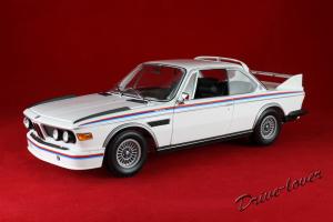Прикрепленное изображение: BMW 3,0 CSL with spoilers Minichamps 180029021_01.jpg
