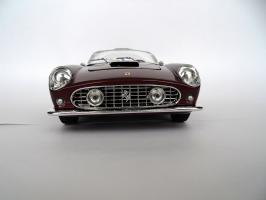 Прикрепленное изображение: 250 gt california spider (7).JPG