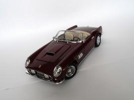 Прикрепленное изображение: 250 gt california spider (5).JPG