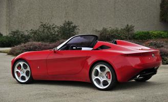 Прикрепленное изображение: Alfa Romeo 2uettottanta-002.jpg