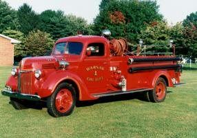 Прикрепленное изображение: 1940 Ford Fire Truck (18).jpg