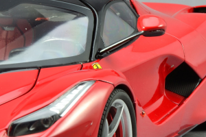 Прикрепленное изображение: La_Ferrari-(50).png