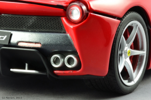 Прикрепленное изображение: La_Ferrari-(45).png