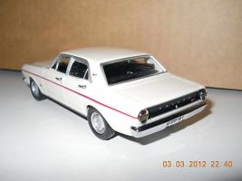 Прикрепленное изображение: Colobox_Ford_Falcon_XT_GT_Classic_Carlectables~03.jpg