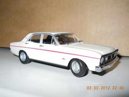 Прикрепленное изображение: Colobox_Ford_Falcon_XT_GT_Classic_Carlectables~01.jpg