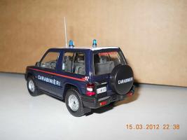 Прикрепленное изображение: Colobox_Mitsubishi_Pajero_Carabinieri~03.jpg