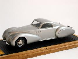 Прикрепленное изображение: AR 2500 SS Farina 1939 (1).jpg