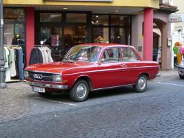 Прикрепленное изображение: audi-60-als-oldie-alltagsbetrieb-10514.jpg
