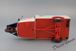 Прикрепленное изображение: Tempo Hanseat Kasten Minichamps 150099024_12.jpg