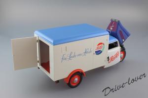 Прикрепленное изображение: Tempo Hanseat Kasten Minichamps 150099024_09.jpg