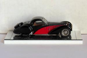 Прикрепленное изображение: Heco 202 Bugatti-57 02.jpg