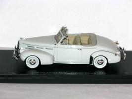 Прикрепленное изображение: La Salle Series 50 Convertible Coupe 1940 002.JPG