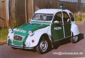 Прикрепленное изображение: Citroen2CVSchaufzdoenges.jpg