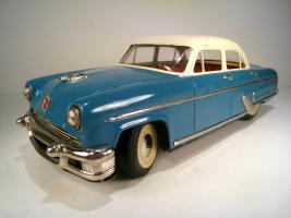 Прикрепленное изображение: YONEZAWA Japan Tin Friction 1955 Lincoln Capri.jpg