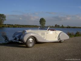Прикрепленное изображение: Gangloff_Bugatti_T57C_Roadster_1939_09.JPG