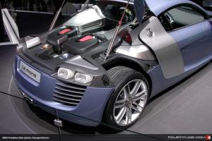 Прикрепленное изображение: 2003_frankfurt_iaa_auto_show_audi_stand_002.jpg
