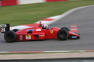 Прикрепленное изображение: 1988-ferrari-f1-berger-numero-28_10_sb.jpg
