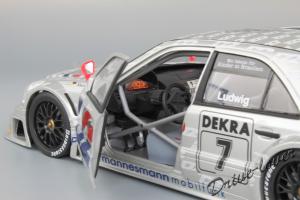 Прикрепленное изображение: Mercedes-Benz C-Class DTM 1994 UT Models 180943307_10.jpg
