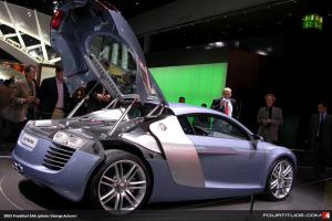 Прикрепленное изображение: 2003_frankfurt_iaa_auto_show_audi_stand_004.jpg