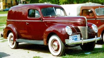 Прикрепленное изображение: Ford Panel Van 1940.jpg