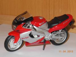 Прикрепленное изображение: YZF-1001R.jpg