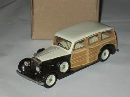 Прикрепленное изображение: 1946 Hispano Suiza 01.JPG