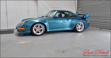 Прикрепленное изображение: porsche-993-gt2-rs-rhd-detail-by-pure-detail-modifed-porsche-register.jpg