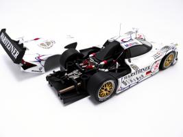 Прикрепленное изображение: Porsche 996 GT1 FIA GT 1998_2.jpg