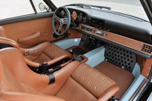 Прикрепленное изображение: porsche_singer_911_moscow_raceport_10.jpg