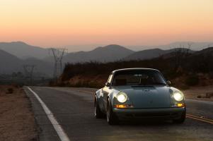 Прикрепленное изображение: porsche_singer_911_moscow_raceport_19.jpg