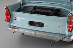 Прикрепленное изображение: BMW 700 Coupe Autoart 70653_11.jpg