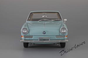 Прикрепленное изображение: BMW 700 Coupe Autoart 70653_05.jpg