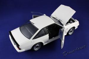 Прикрепленное изображение: Opel Manta GT-E Revell 08422_07.jpg
