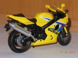 Прикрепленное изображение: suzuki ellow.jpg