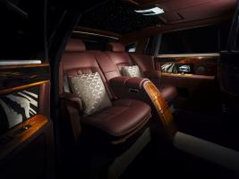 Прикрепленное изображение: rolls-royce_phantom_pinnacle_travel_1.jpeg