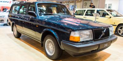 Прикрепленное изображение: Volvo 240GL Polar - 1988.04.jpg