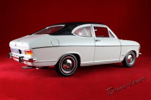 Прикрепленное изображение: Opel Olympia A White Revell 08446_13.jpg