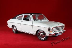 Прикрепленное изображение: Opel Olympia A White Revell 08446_11.jpg