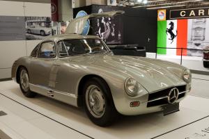 Прикрепленное изображение: Mercedes-Benz-300-SL-Competition-Prototype-Coupe_1.jpg