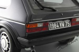 Прикрепленное изображение: Volkswagen Golf 1 GTI 1800 Plus OTTO Models OT078_16.JPG