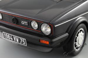 Прикрепленное изображение: Volkswagen Golf 1 GTI 1800 Plus OTTO Models OT078_14.JPG