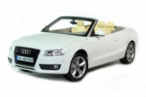 Прикрепленное изображение: Audi A5.jpg